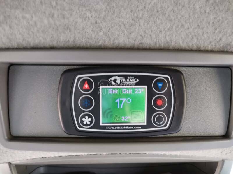 Mercedes Benz Sprinter 515