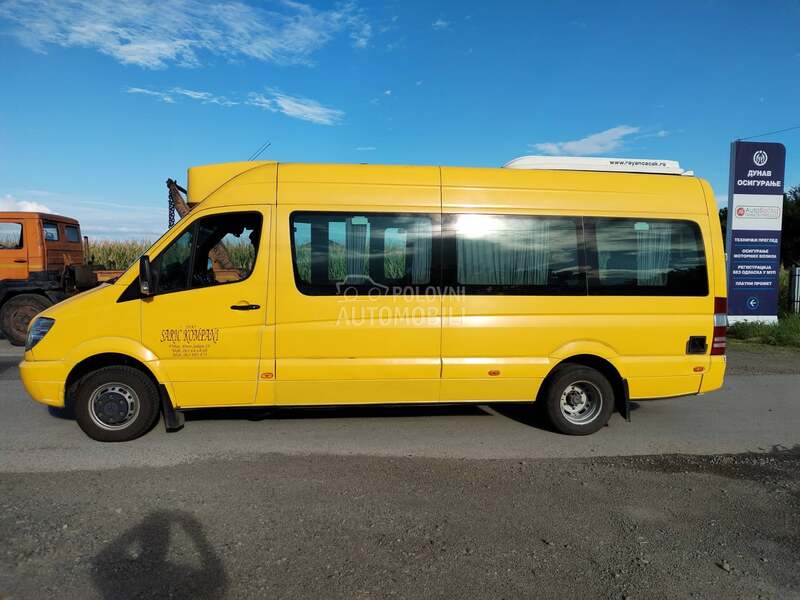 Mercedes Benz Sprinter 515