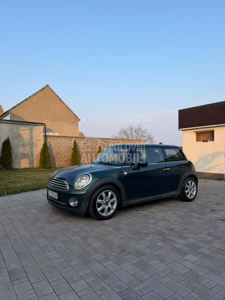 MINI Cooper 
