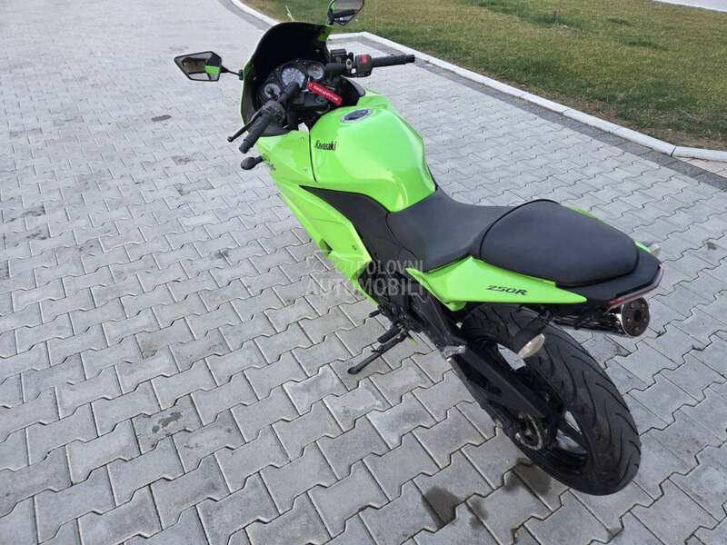 Kawasaki ninja 250