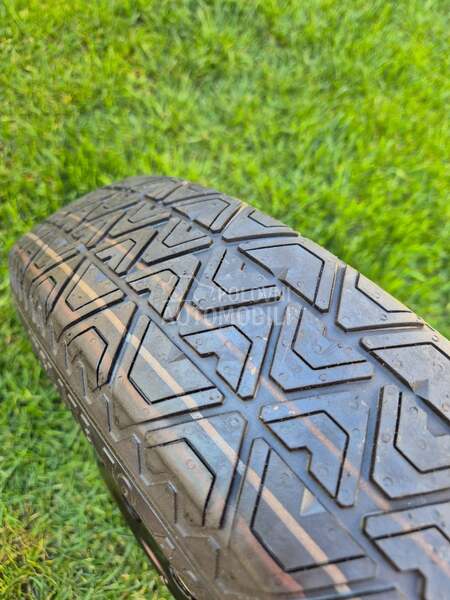 Ćopavac / rezervni točak