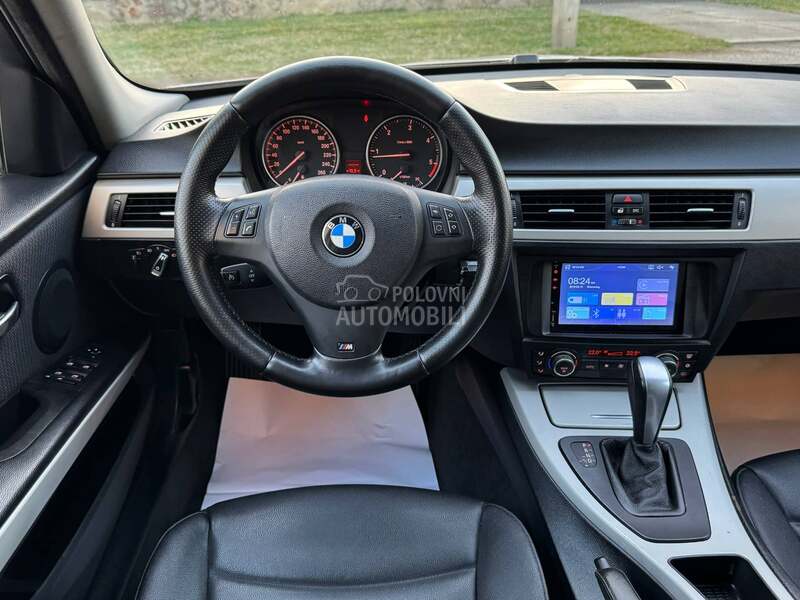 BMW 320 M-PERFORMANCE AUTOM