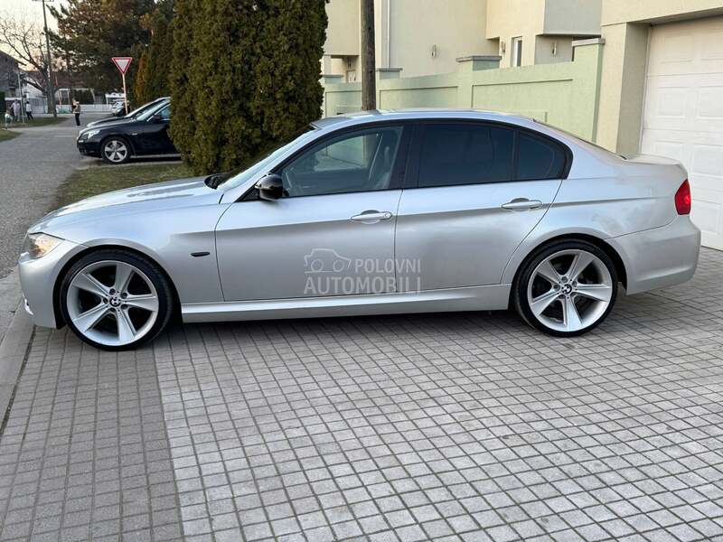 BMW 320 M-PERFORMANCE AUTOM