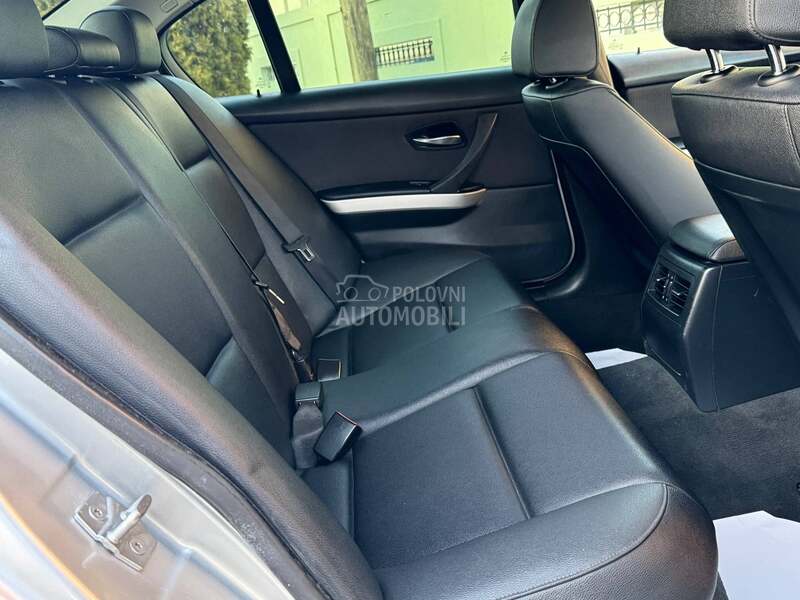 BMW 320 M-PERFORMANCE AUTOM