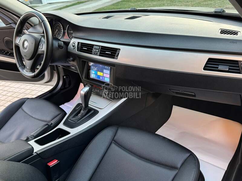 BMW 320 M-PERFORMANCE AUTOM