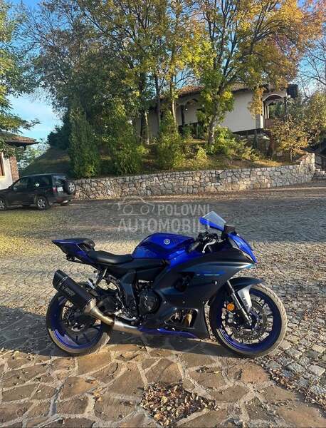Yamaha Yamaha R7 A2
