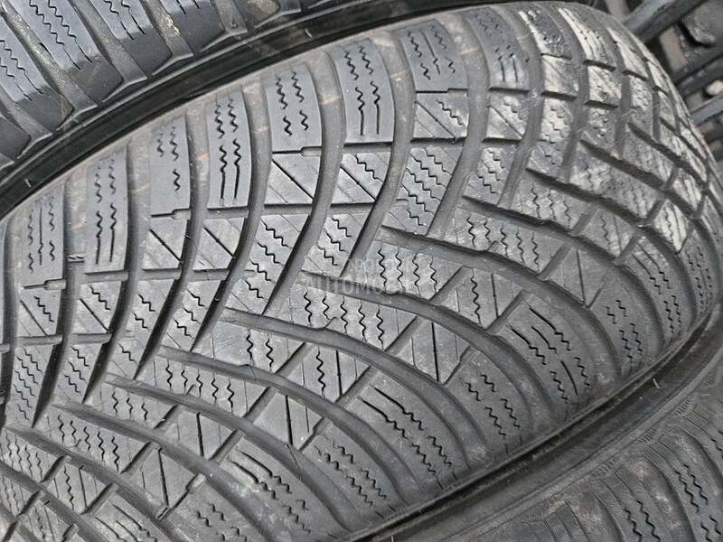 Hankook 195/60 R15 Sve sezone