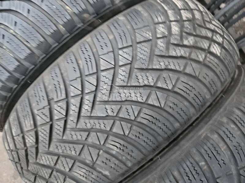 Hankook 195/60 R15 Sve sezone
