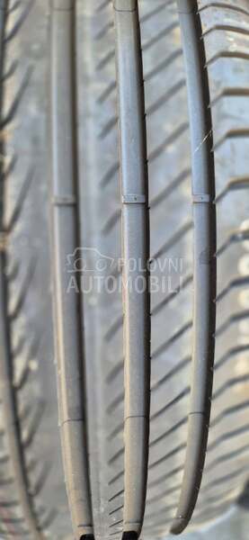 Pirelli 235/45 R18 Letnja