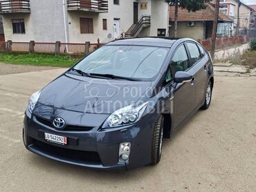 Toyota Prius 1.8 HSD Sol
