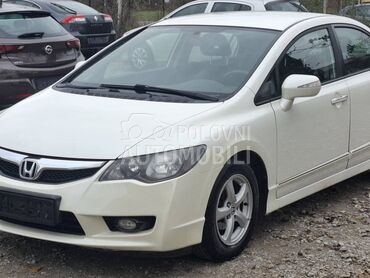 Honda Civic 1.3 BENC HYBRID