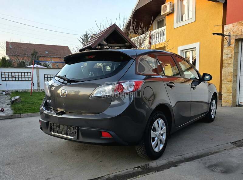 Mazda 3 1.6