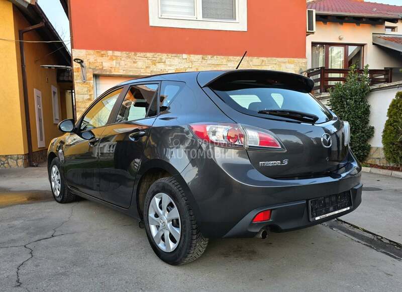 Mazda 3 1.6