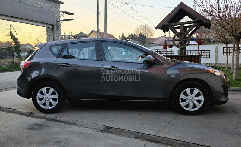Mazda 3 1.6