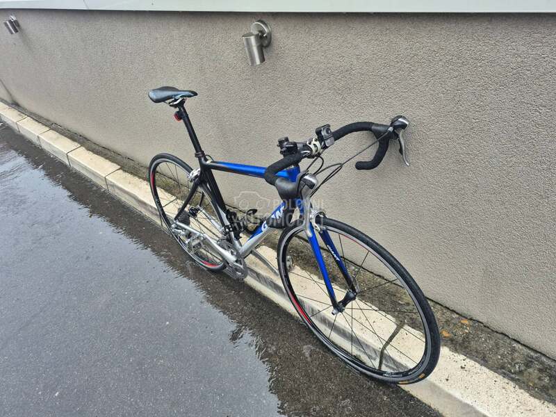 Giant TCR alliance 8.7kg