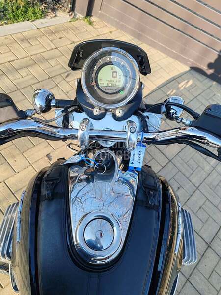 Moto Guzzi 1400 california