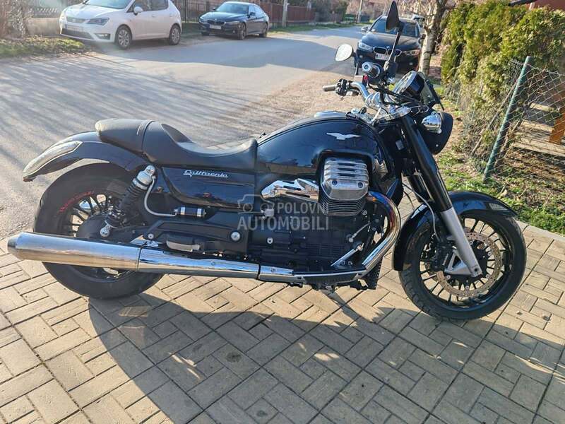 Moto Guzzi 1400 california