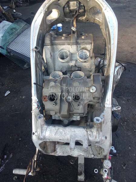 Motor AprilijaRSV4 1000cm