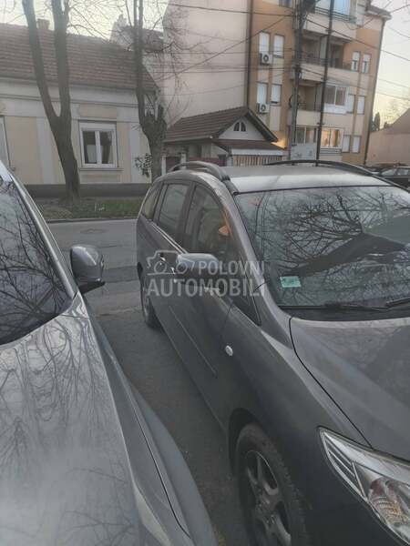 Mazda 5 