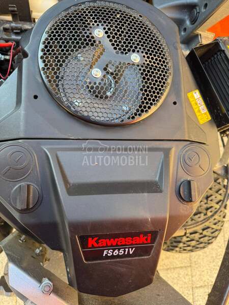 Husqvarna R 420 TSX AWD