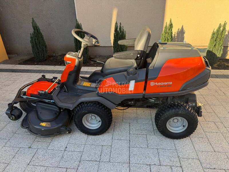 Husqvarna R 420 TSX AWD
