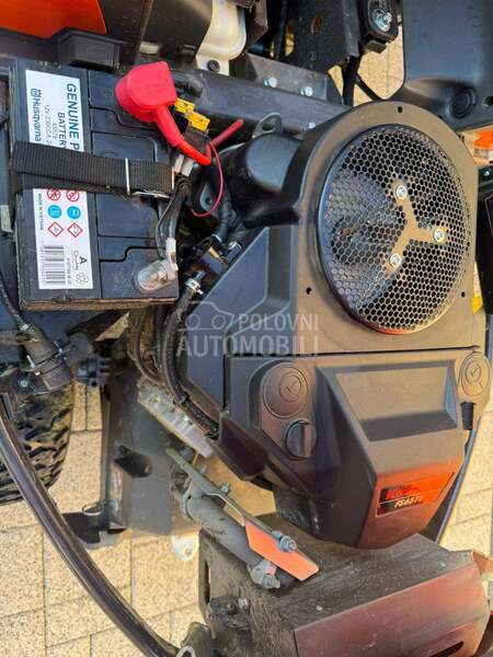 Husqvarna R 420 TSX AWD