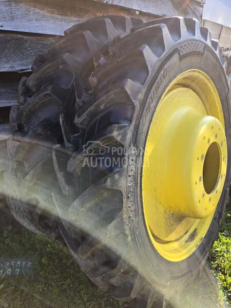 John Deere dupli tockovi