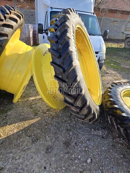 John Deere dupli tockovi