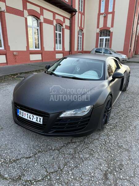 Audi R8 