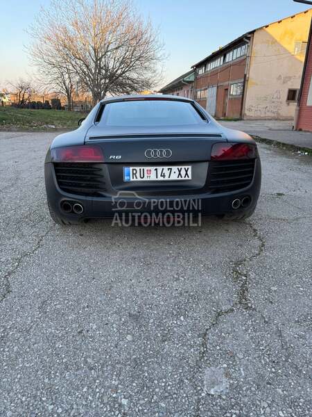 Audi R8 
