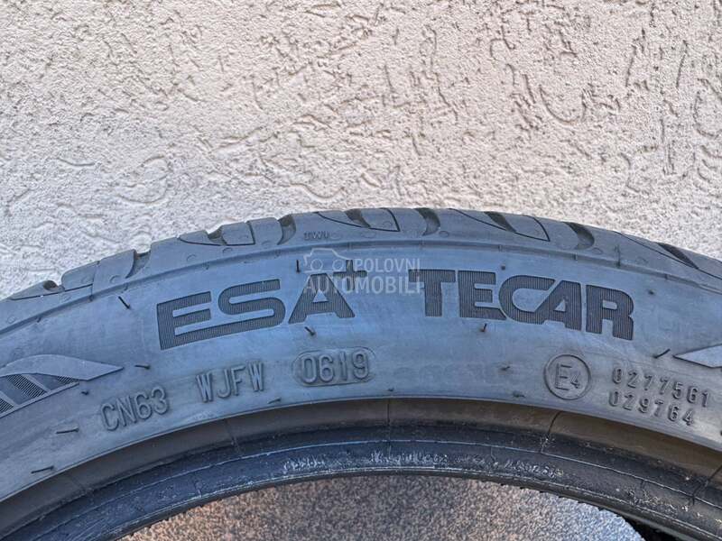 Esa Tecar 215/45 R17 Letnja