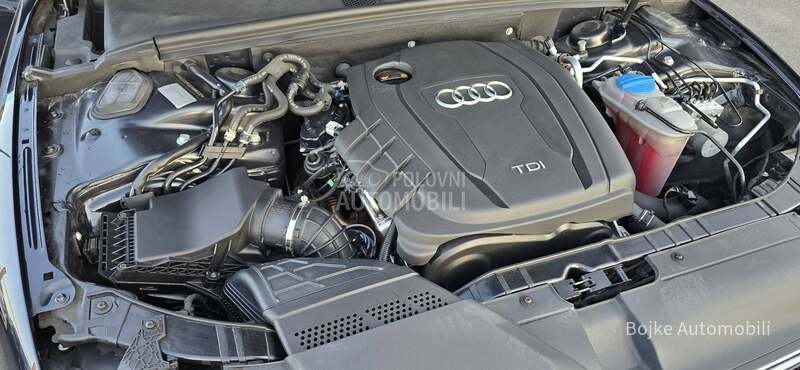 Audi A5 2.0TDI S-line