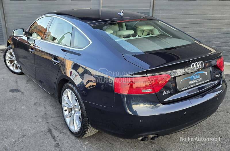 Audi A5 2.0TDI S-line