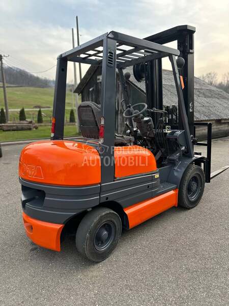 Toyota 6FG 25 Triplex