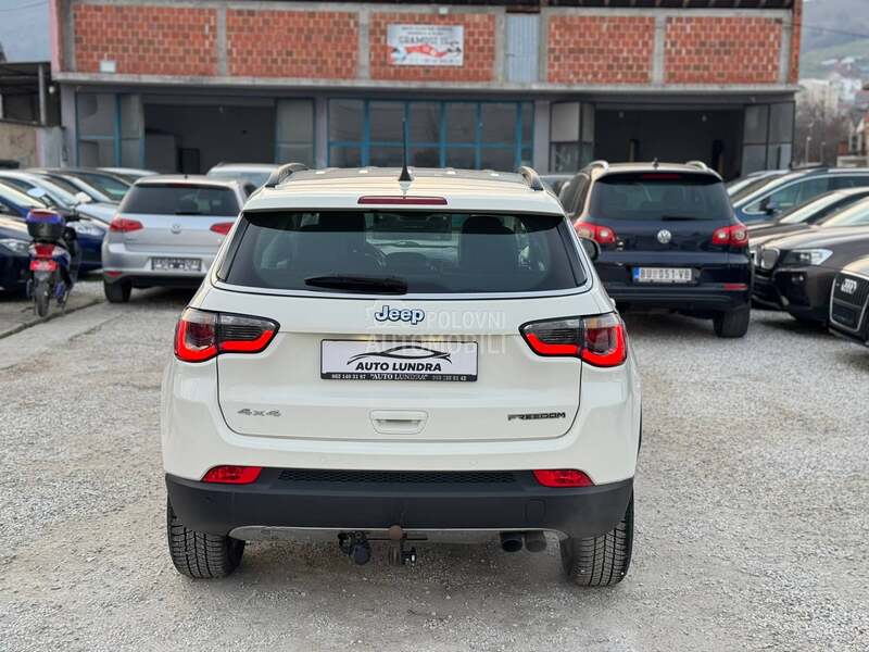 Jeep Compass 1.4b