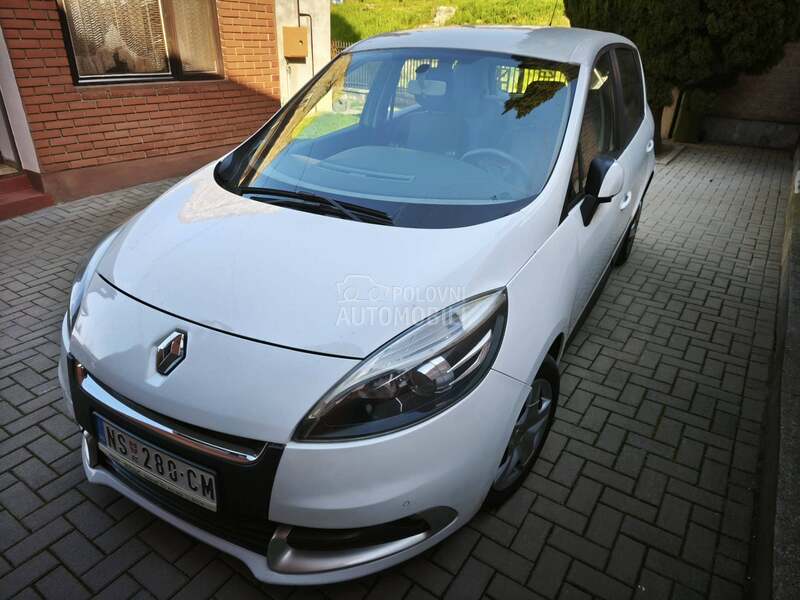 Renault Scenic 1.6