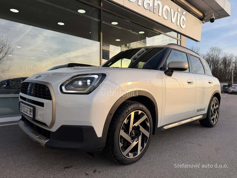 MINI Countryman C