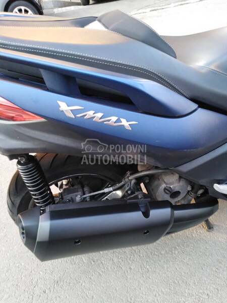 Yamaha X Max 300 tech