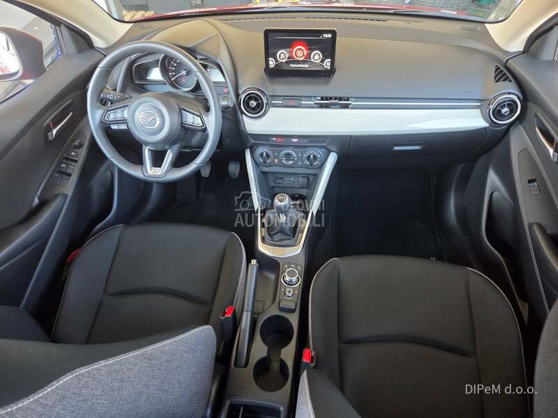 Mazda 2 G75/CENTRE LINE