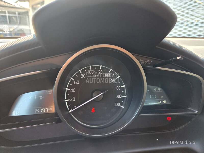 Mazda 2 G75/CENTRE LINE