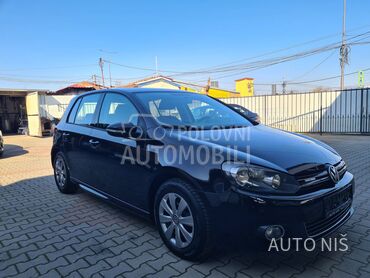 Volkswagen Golf 6 1.6 TDI STYLE