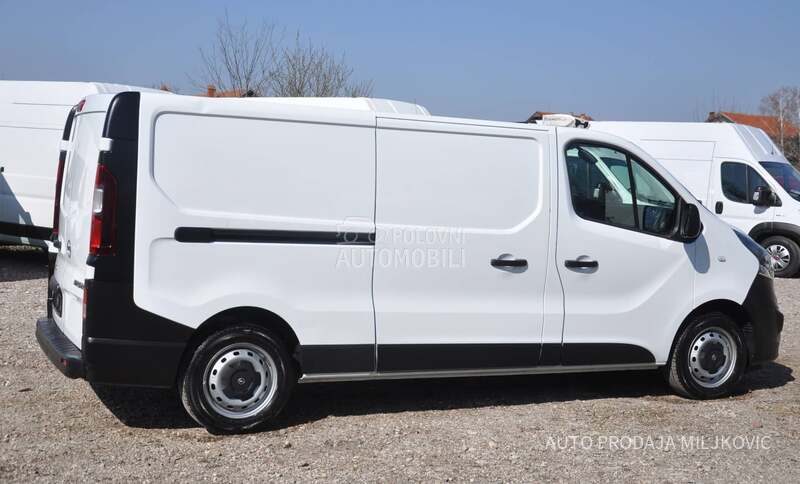 Opel Vivaro LONG