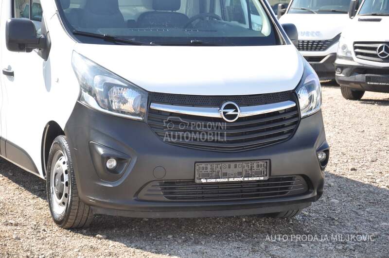 Opel Vivaro LONG