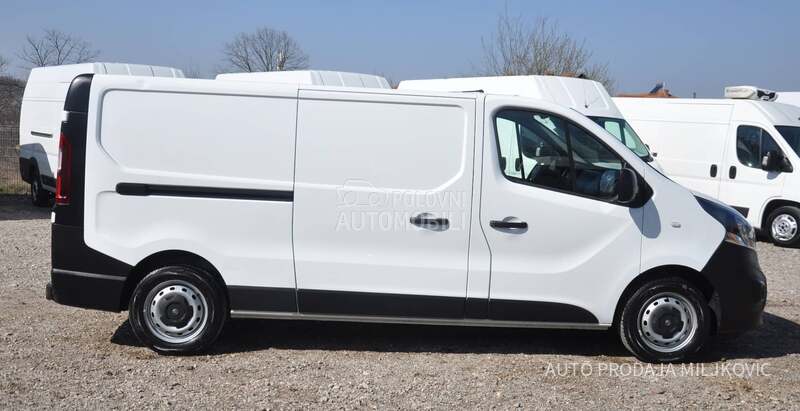 Opel Vivaro LONG