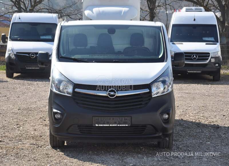 Opel Vivaro LONG