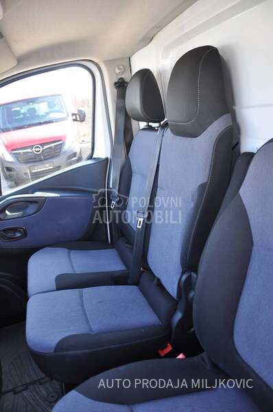 Opel Vivaro LONG