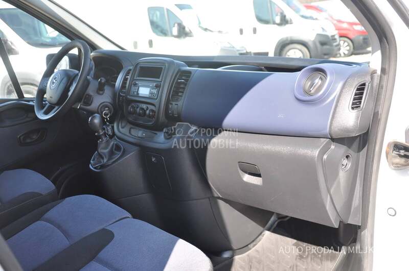 Opel Vivaro LONG