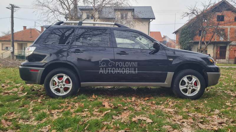 Mitsubishi Outlander 