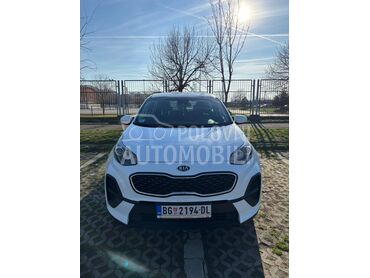 Kia Sportage 1.6 GDI LX M/T FWD