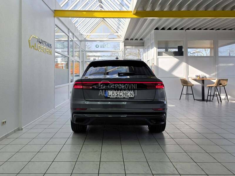 Audi Q8 S-line Compet. Plus